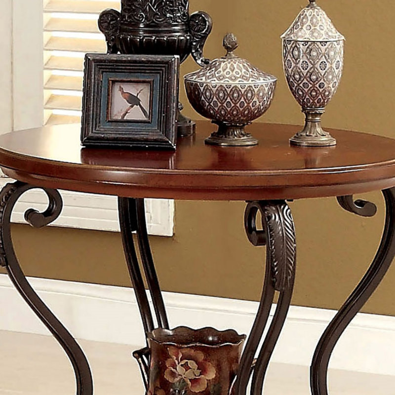 Table de bout avec ornement Traditional