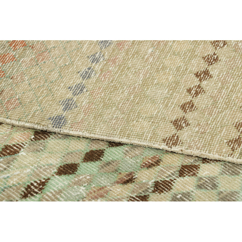 One-of-a-Kind 2’11”x5’3” Hand Knotted Area Rug