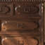 Armoire d'appoint en bois manufacturé brun foncé
