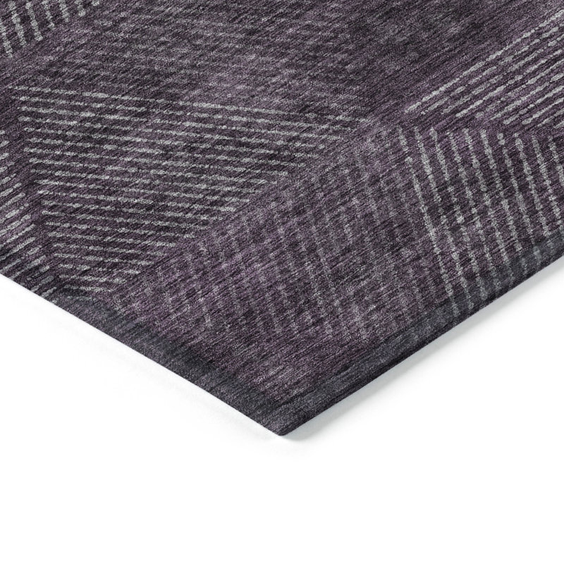 Tapis intérieur / extérieur en polyester tissé à la machine Mahaney, Tapis de couloir 2 pi 3 po x 7 pi 6 po