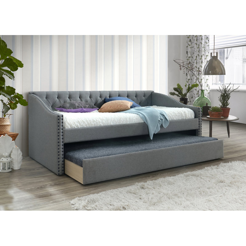 Vonda Upholstered Daybed with Trundle