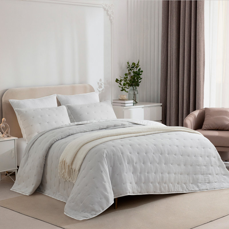 Wonderful All Season Cotton Gauze Quilt Set, King Quilt + 2 King Shams, Light Grey
