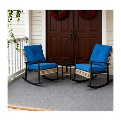 Ensemble de chaises berçantes d'extérieur en rotin 2 pièces avec table basse et coussins capitonnés bleus