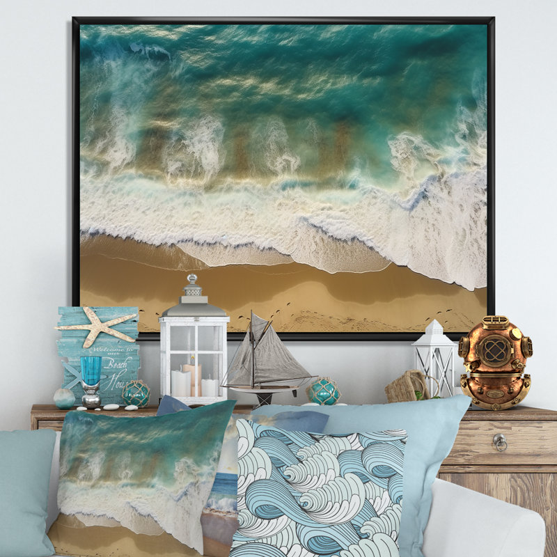 Vue aérienne des vagues tranquilles 4 - plage, art mural, Cadre flottant noir, H 16 po x l 32 po x P 1 po