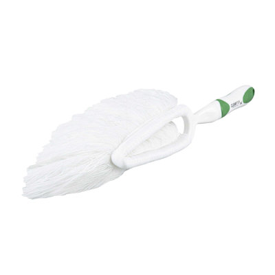 Restaurantware Duster 10 Pack of 13.7 x 2.1 x 2.5 Inch Cotton Duster Washable Multipurpose Cleaning Tool Non-Slip Handle Green and White Dust Remover Tool