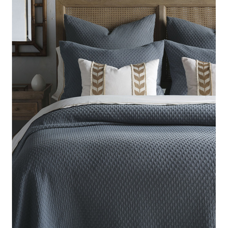 Akela Coverlet