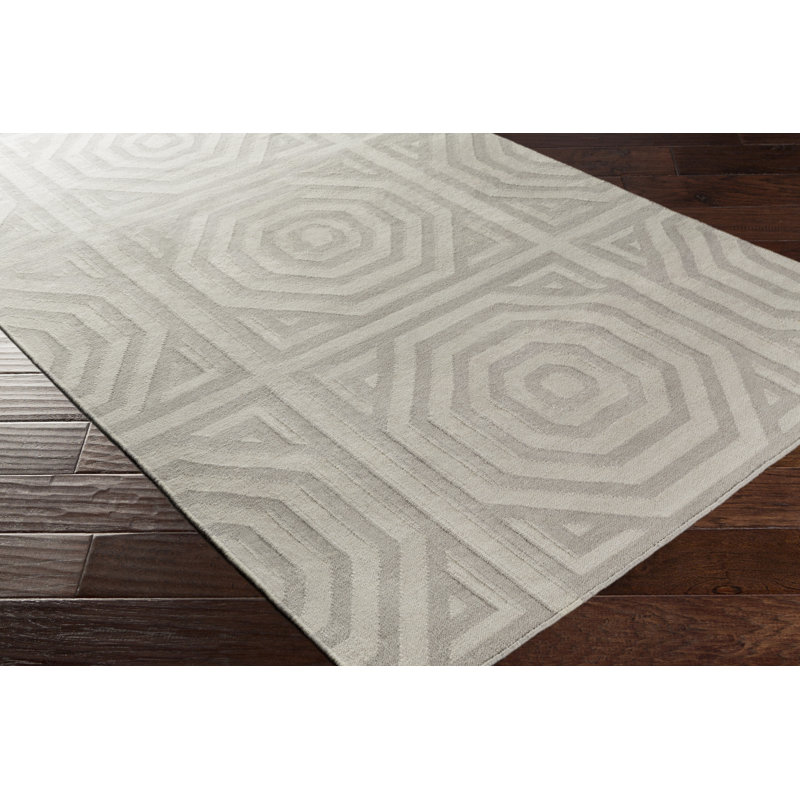 Geometric Area Rug in Gray, Rectangle 2' x 3'