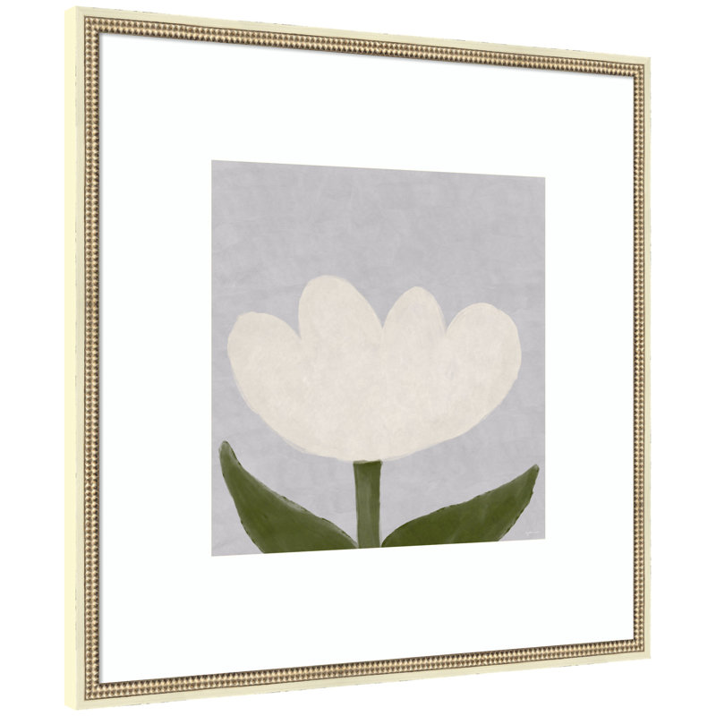 «White Tulip» par Gabrielly Guedes, reproduction d'art encadrée, H 34 po x l 34 po