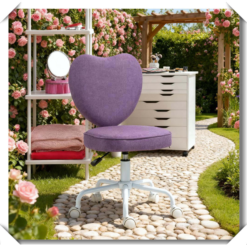 Heart Shaped Back Office Chair Design