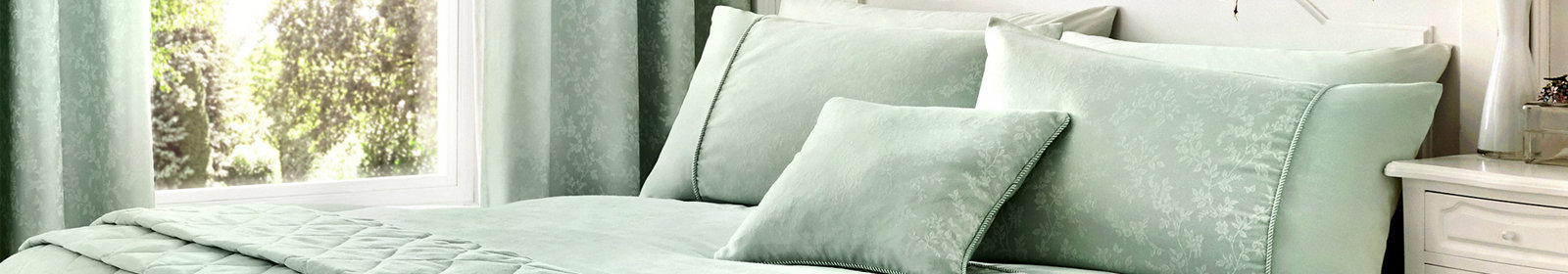 Marlow Home Co. Slim Hero