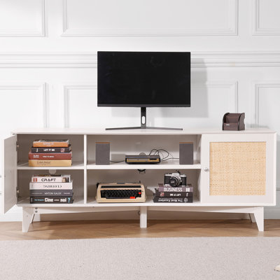 Meuble télé en rotin pour téléviseur de 75 pouces, centre multimédia avec prise intégrée, armoire de rangement à 2 étagères, meuble télé bohème avec porte en rotin, console télé moderne pour salon ou salle multimédia, blanc