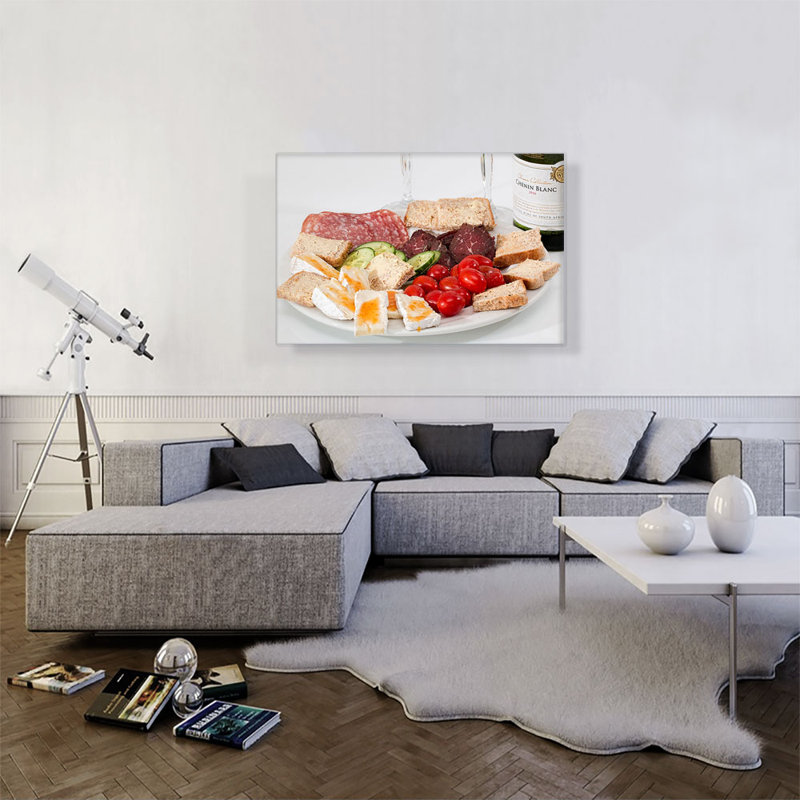 «Food Plater with Cheese Meat Bread and Wine Diner», reproduction de photo sur toile tendue, H 26 po x l 40 po x 1,5 po