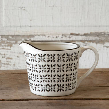 MacKenzie-Childs  Courtly Check 7 Cup Measuring Cup