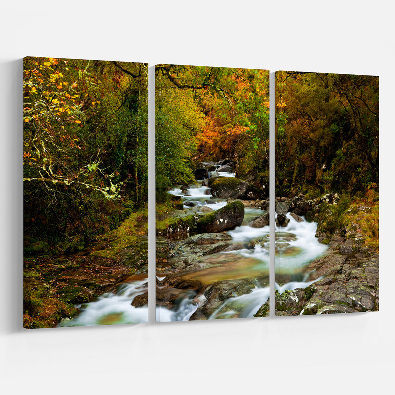 Designart - 3 Piece Wrapped Canvas Print