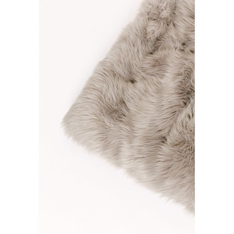 Matelas à poils longs blanc de luxe, 30 po x 30 po, Gris