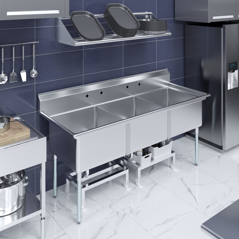 Évier à trois compartiments en acier inoxydable 78 po x 30 po avec bols 24 po x 24 po x 14 po