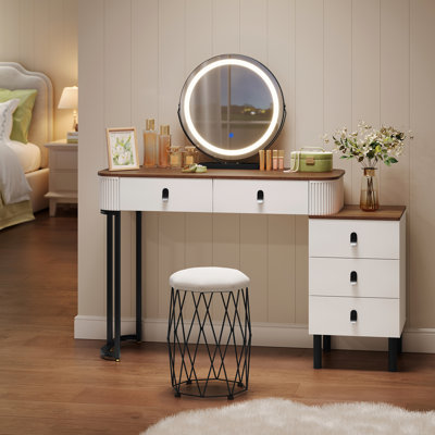 Dressing Table with Mirror