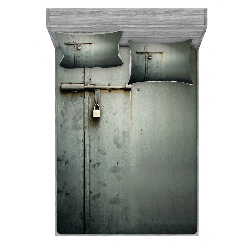 Gros plan sur un ensemble de draps pour porte de magasin, Ensemble de drap pour grand lit avec drap-housse