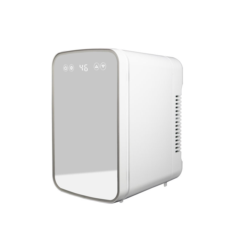 Danby 0.26 Cubic Feet Portable Freestanding Mini Fridge