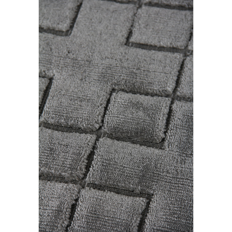 Smooch Geometric Area Rug in Dark Gray
