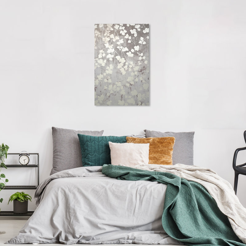 Rêves floraux argentés sur toile argentée, H 36 po x l 24 po x P 0,8 po