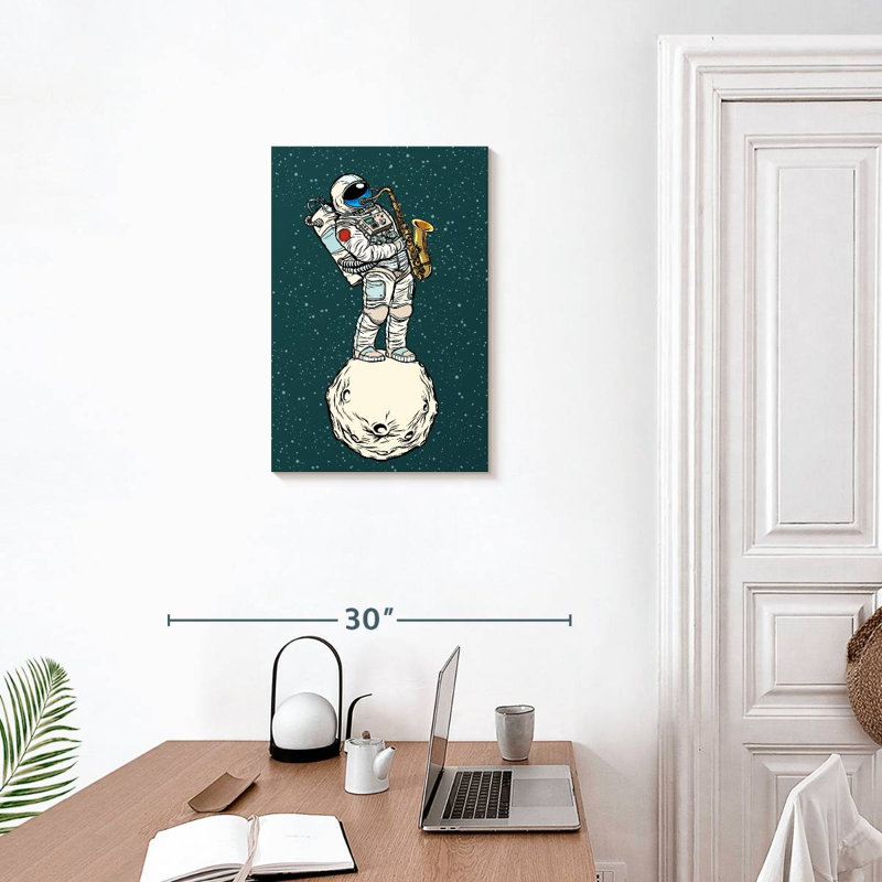 Astronaute saxophoniste, H 24 po x l 16 po