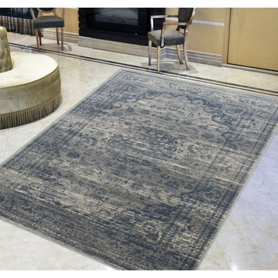 Adalberto Oriental Indoor Rug