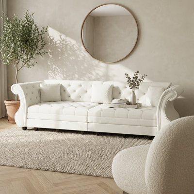 Très grand canapé-lit Chesterfield convertible avec accoudoirs roulés classiques et capitonnage floral en velours de qualité supérieure pour le salon, la chambre à coucher ou un appartement