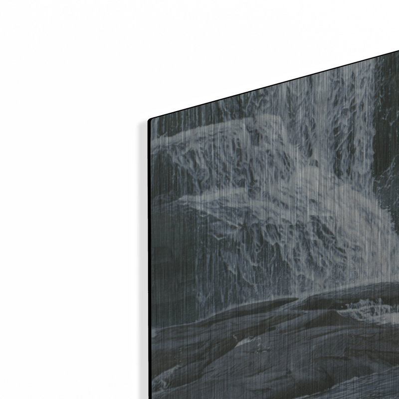 «Grizzlies And Falls» par Ron Parker, H 24 po x l 48 po