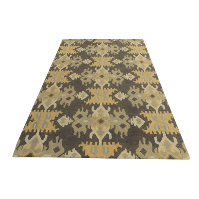 Myrick Black Rug