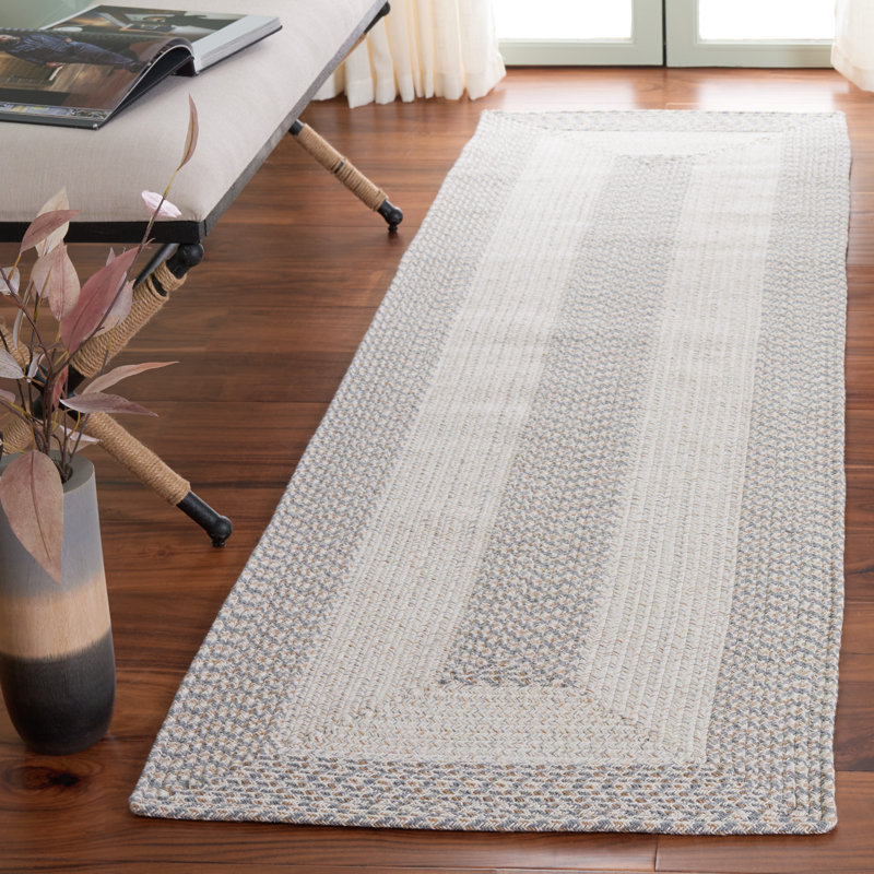 Braided 821 Area Rug In Ivory / Grey, Runner 2'3" x 8'