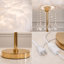 Lampe de table en plumes blanches de 17,7 po avec accents en cristal K9 et base dorée, lampe de chevet à température de 3 couleurs pour la chambre à coucher