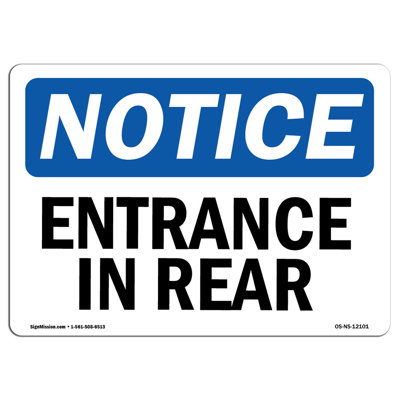 Entrée à l'arrière