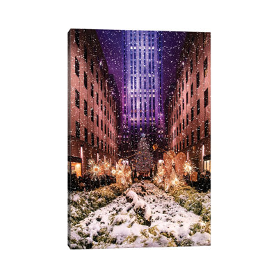 " Rockefeller Centre With Christmas Tree And Angels II " by Susanne Kremer