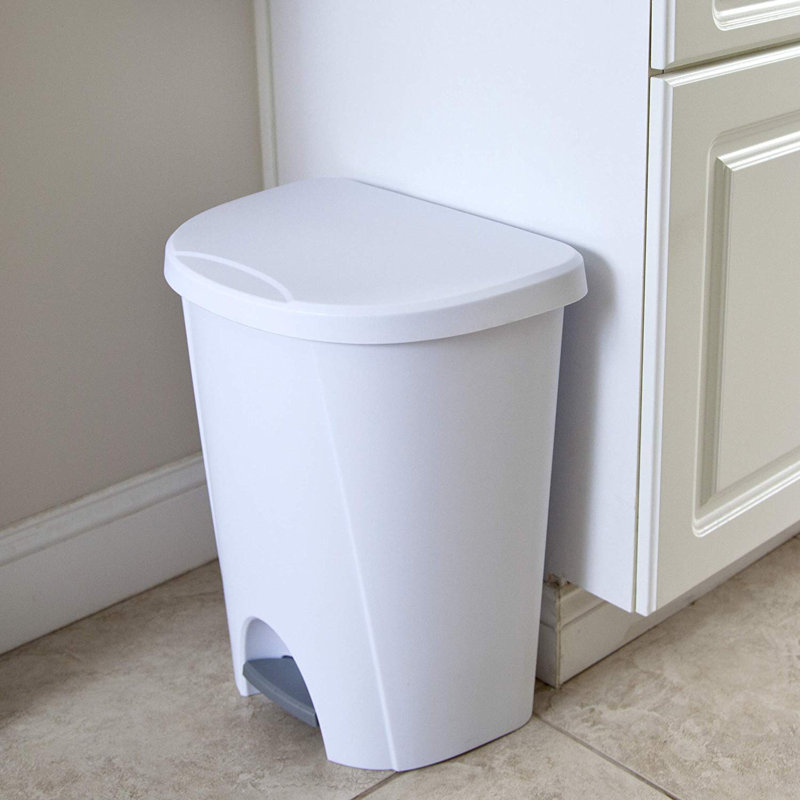 Sterilite 6.6 Gallon/25 Liter Portable Home StepOn Wastebasket, White
