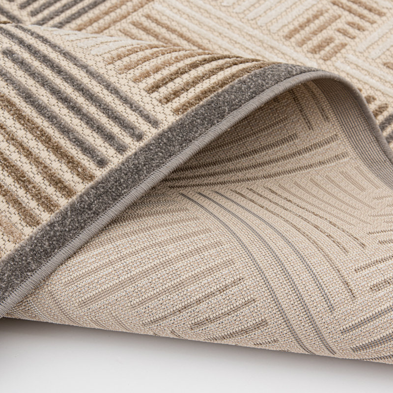 Geometric Cream/Light Brown Indoor/Outdoor Area Rug, Rectangle 5' x 7'