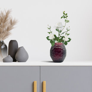 Vase en verre 7 po