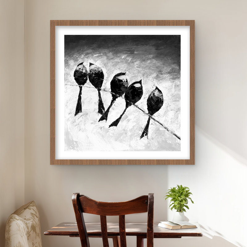 Cinq oiseaux perchés - décor de salon blanc, impression encadrée
