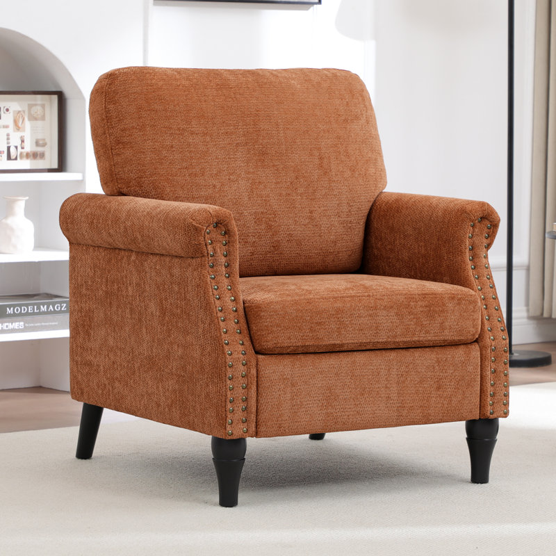 Fauteuil rembourré avec accents cloutés, Orange