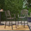 Élégants tabourets de bar de patio en cuivre, aluminium durable, attrait rétro pour les réceptions en plein air