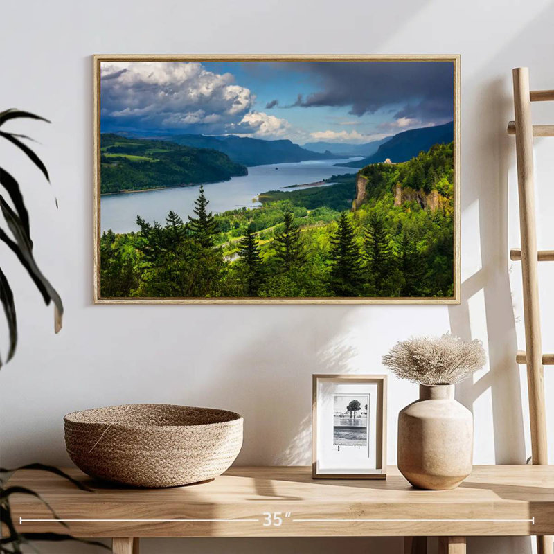 Columbia River Gorge View, 25 po x 17 po, Cadre flottant en bois naturel