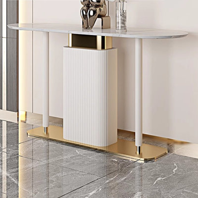 Sophisticated and fashionable console table