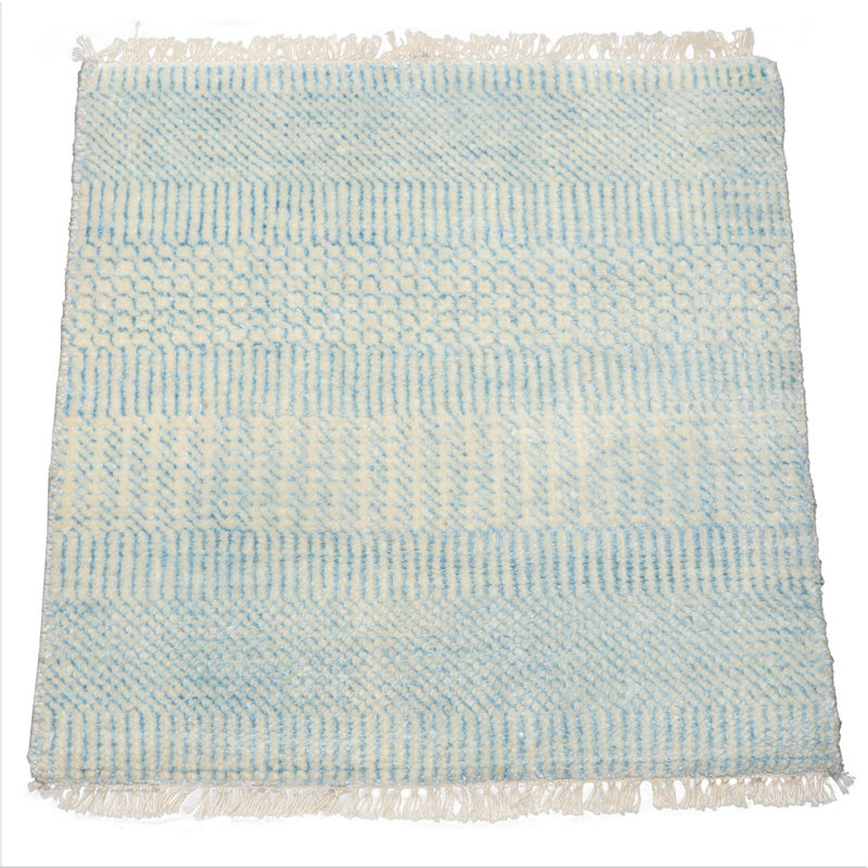Tapis oriental ivoire en laine et  2 pi x 2 pi