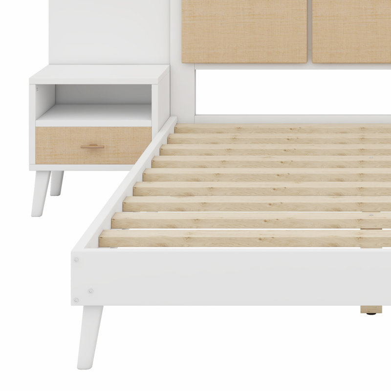 Structure de lit en bois massif avec tables de chevet, design élégant avec lampes, rotin et combinaison de bois, Blanc