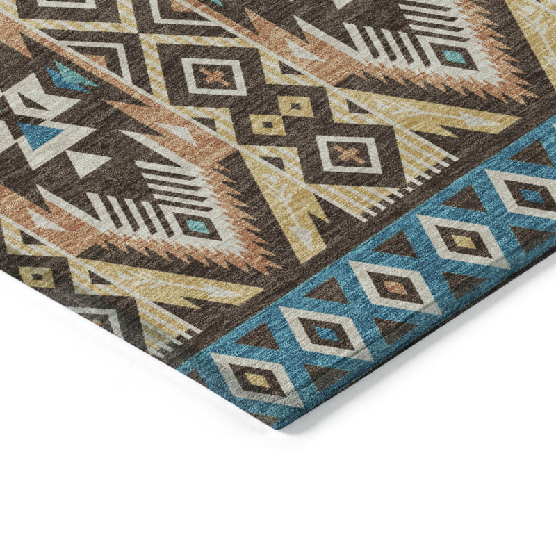 Tapis intérieur / extérieur brun lavable à la machine Xhevrie, Tapis de couloir 2 pi 3 po x 7 pi 6 po