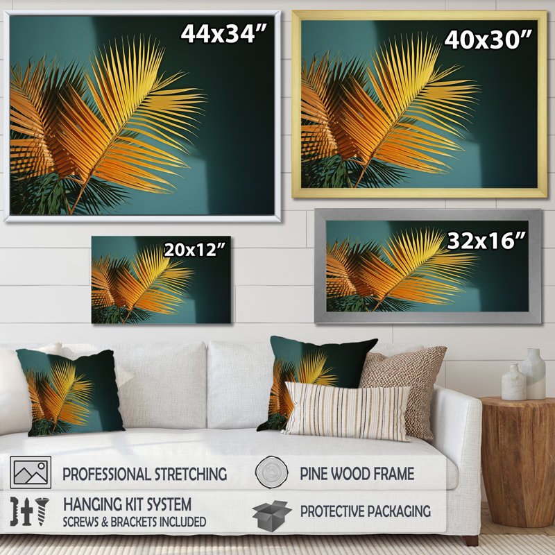 «Yellow Palm Trees Bouquet Still Life» sur toile, Cadre photo argenté, H 30 po x l 40 po x P 1,5 po