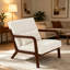 Fauteuil rembourré de style Mid-Century avec revêtement en peau de mouton retournée, coussin de soutien lombaire et structure robuste en bois massif pour salon-812407408