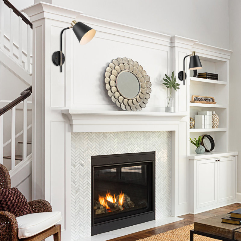 Decosey Armed Sconce
