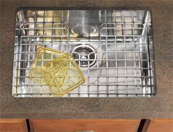 Kubus 23" L x 17" W Undermount Kitchen Sink