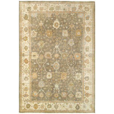 Presley Traditional Hand-Knotted Wool Brown Area Rug